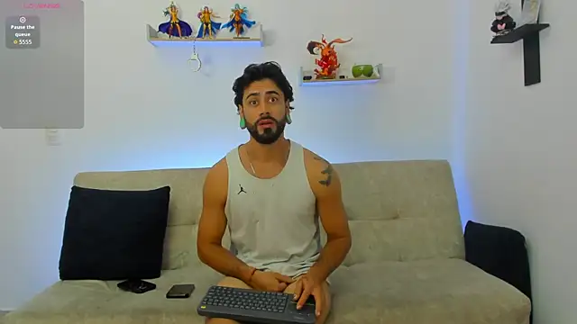 heteros_curious webcam