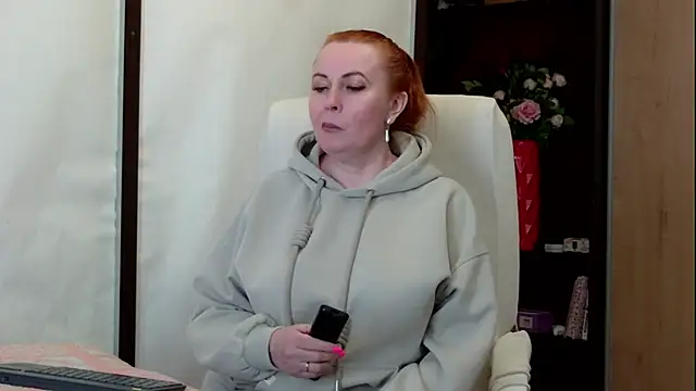 IreneShine_ webcam