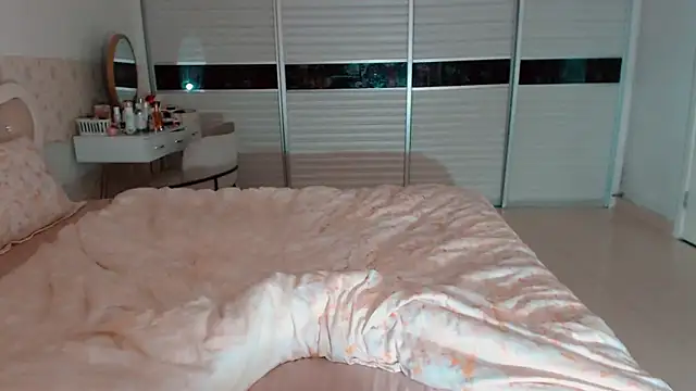  Miu1_girl chat room