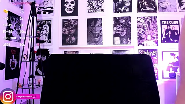 Lexyjoycce live sex cam