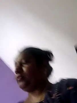 yamini1431 live sex cam