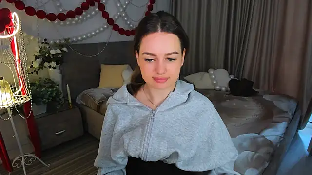 MiracleCurly live sex cam