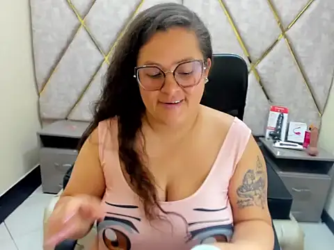 Sarah_Boobs_ - Stripchat Cam Model