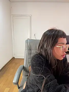 nikatsu (F young) - Control gravity ( bigger tip) 4 min