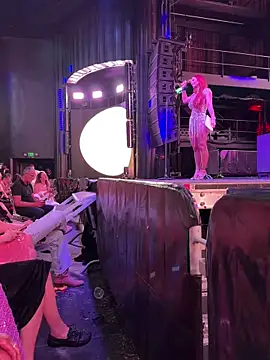 DreaLaLuna from StripChat is Freechat