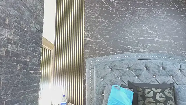 Modelo: diosagolden