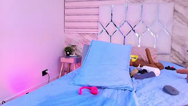 cataleya_ebony_
