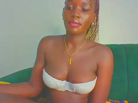 cutesmiling - Cutesmiling's free webcam - UK Sex Cams