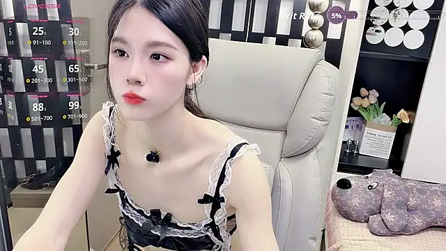 Yueyue-MM