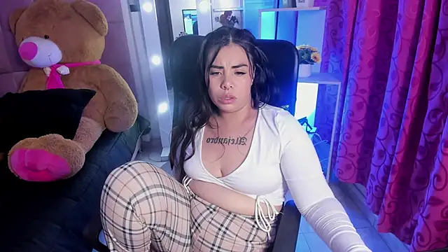 liany_taylor