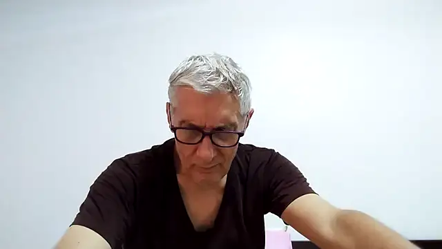 BIGUNCUTHARDCOCK
