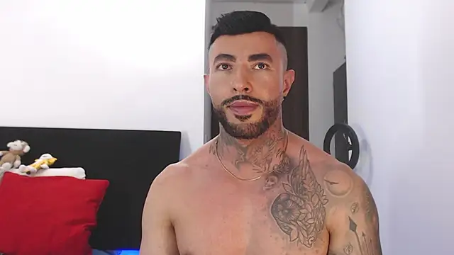andrea_de_lucaa - Andrea_de_lucaa's free webcam - UK Sex Cams