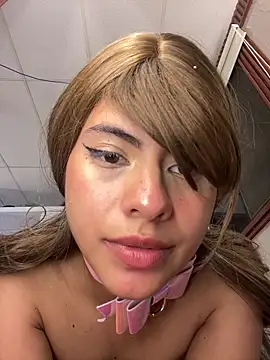 Eva_Feller69