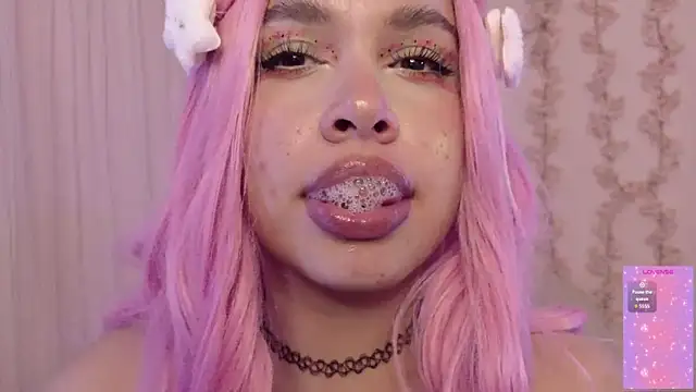 haelycute - Haelycute's free webcam - UK Sex Cams