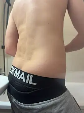 czruz Live Webcam on Stripchat