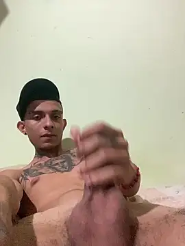 fran777775 (M twink) - BIG SHOW CUM 😈🥵