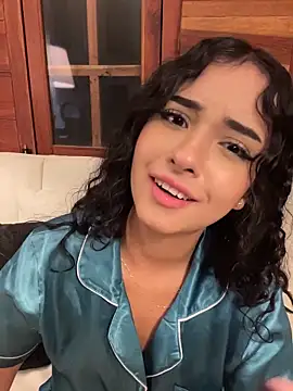 rossemelody (F teen) - POV: pussy play 🥵