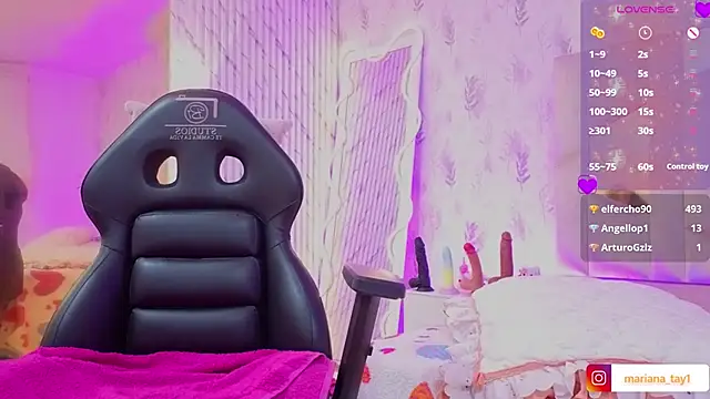 MARIANA_TAY1