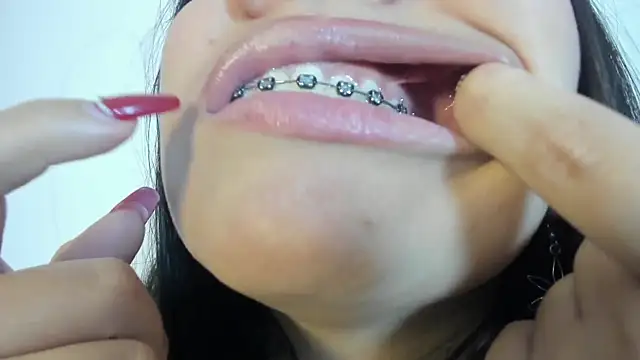 rudyhlowes (F teen) - saliva show 🎁 🥳 🥂