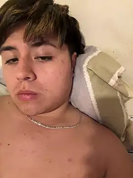 zoro370 - Zoro370's free webcam - UK Sex Cams