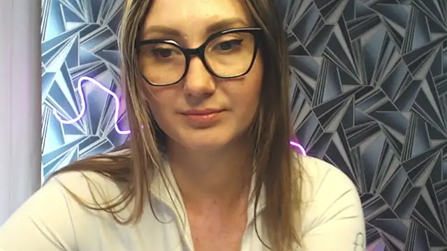 NikkiKiss___