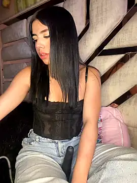 laura-khalifa (F teen) - DELICIOSO ORGASMO