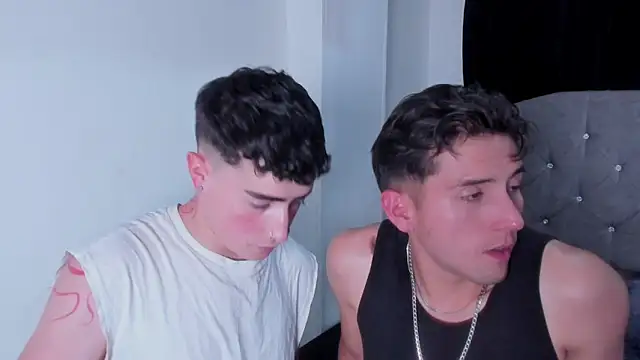 naughtysalomonn (Ask my age) - Full Naked Both