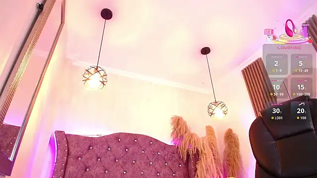 amara_davis1 (F young) - show boobs