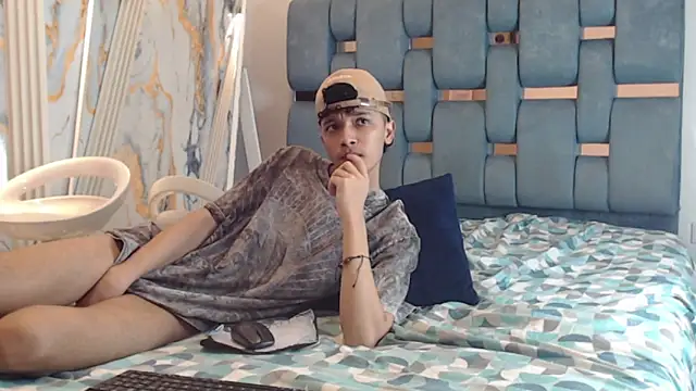 YOUNG_BOYS_HELL