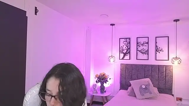 Samantha_bloww1