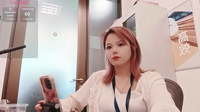 kkmm168 (F milf) - 我只是摔到了，又不是摔死了，你凭什么认为我爬不起来