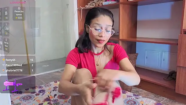 anitaduque (F young) - CONTROL MY LOVENSE 10 MIN