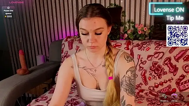 amy_davisss (F young) - WET ME