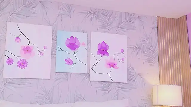 cherrytayloor (F young) - A sexy dance with striptease 👙