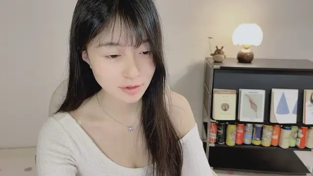 Onechestnut live sex cam
