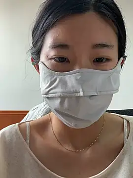 lulu125216 (F young) - 办公室漏胸