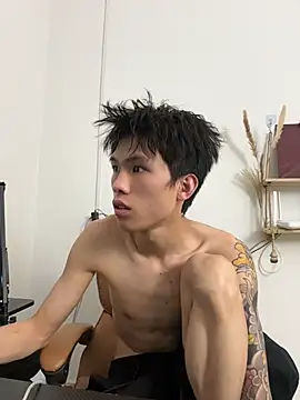 zzzzppp3 - Zzzzppp3's free webcam - UK Sex Cams
