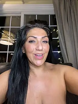 LittleMissEeve live show