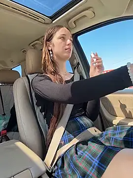 dollytall (F young) - Slap slap wet CLIT right when driving 🥵