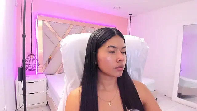 samantaa_shy