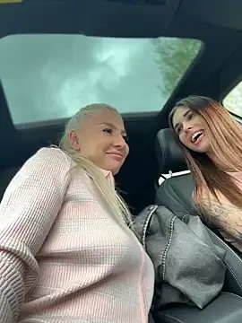 newlale (G young) - Lick nipples
