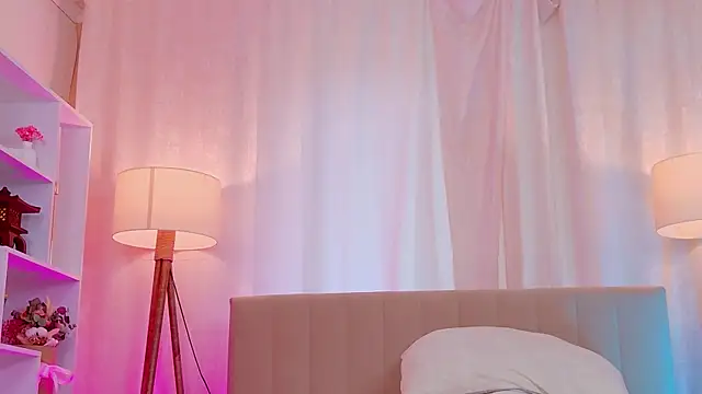 meowthlilu - MeowthLilu's free webcam