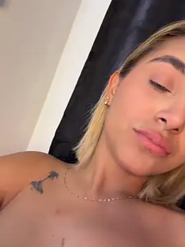 loisc - LoisC's free webcam