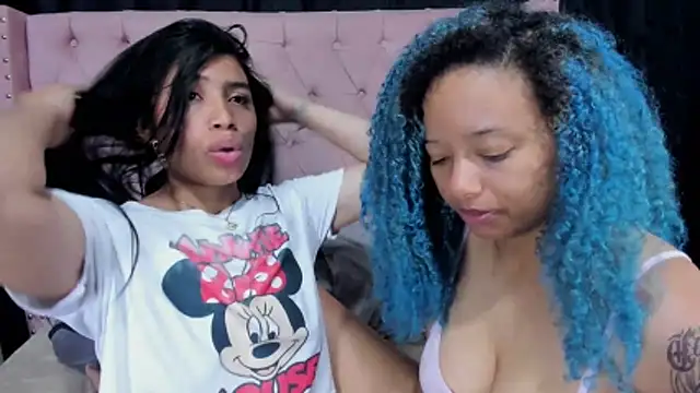 MelanyAndRizooos live sex cam