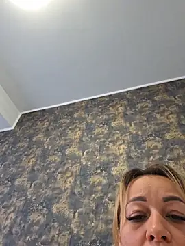 RuxyHuge42ETT