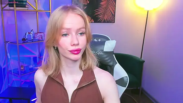poly_sweet - Poly_Sweet's free webcam - UK Sex Cams