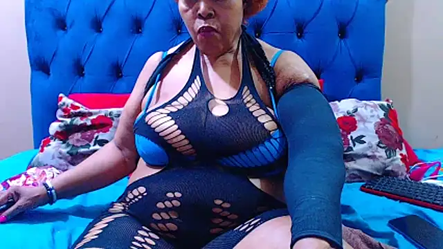 ebonycandy10 live sex cam