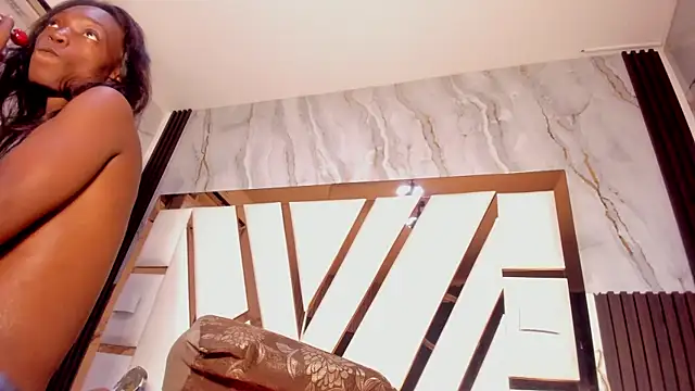 ebony_valentina