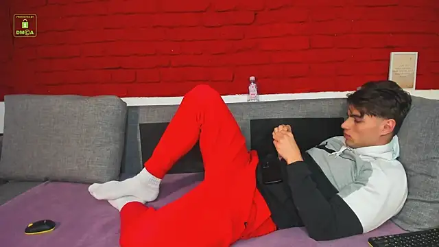 kyle_baker (M young) - Buzz My Ass Untill I Cum