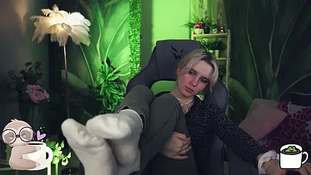bethanycloud (F young) - SEXY BELLY DANCE🐍